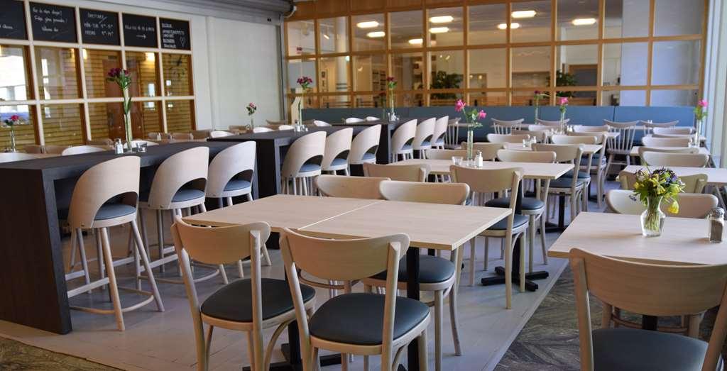 Duvan Hotell & Konferens Uppsala Restauracja zdjęcie